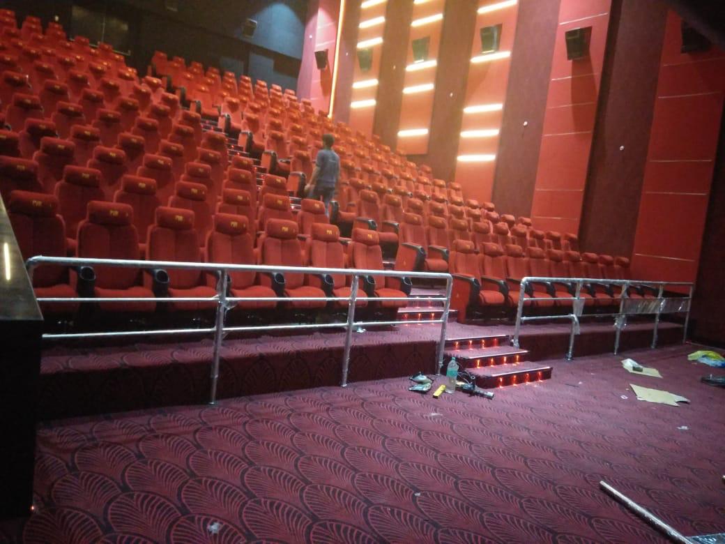 cinemahall4
