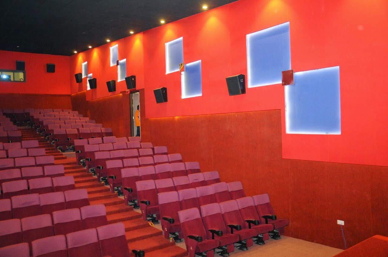 cinemahall6